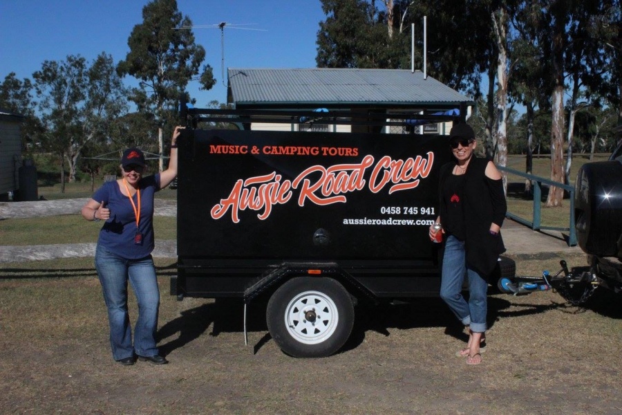 Beccy Cole aussie road crew