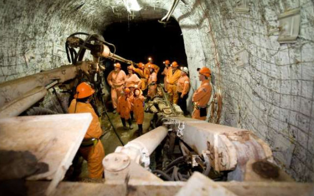 Rediscover a queensland road trip mount isa mines